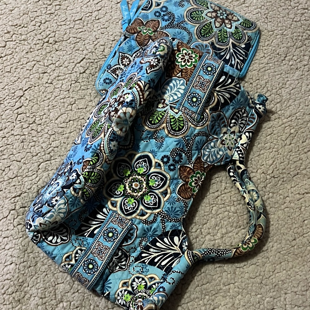 🖤 Vera Bradley Bali Blue Flowers Handbag & Wallet 🖤 - Picture 12 of 12